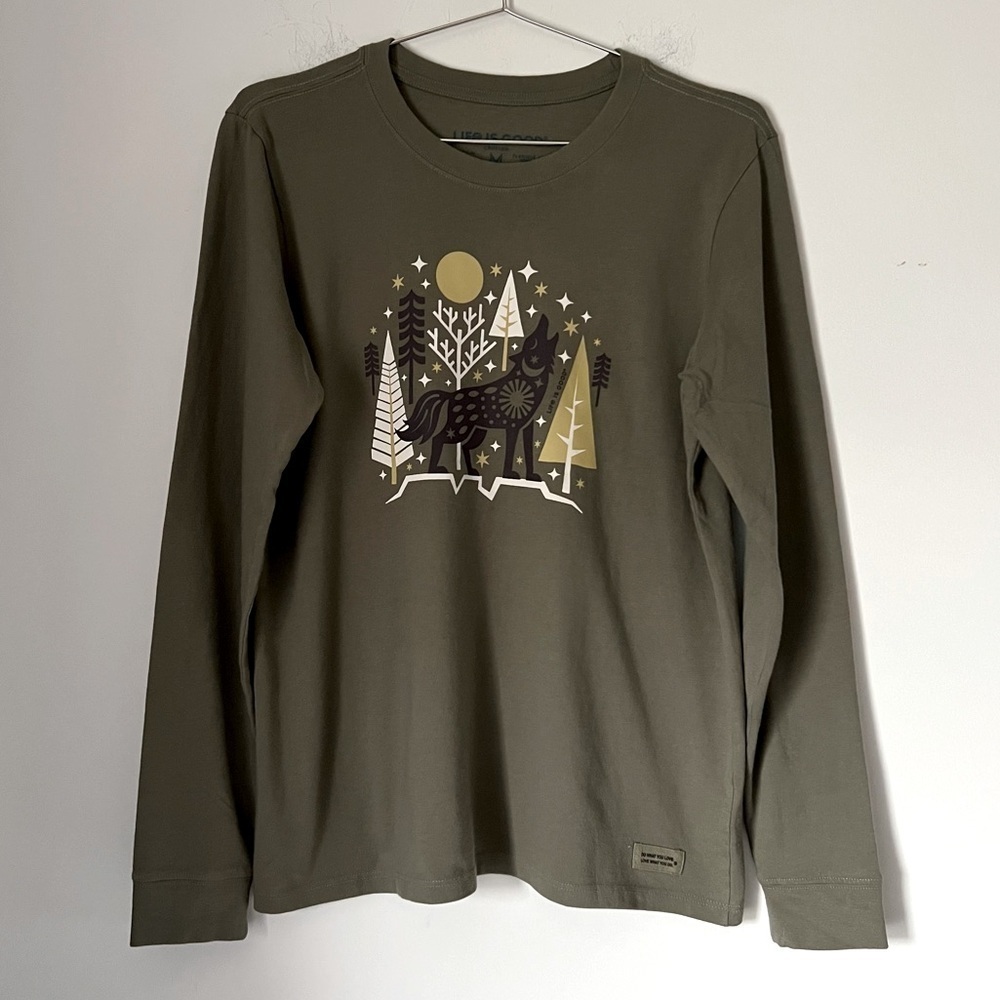 Life Is Good Long Sleeve Graphic "Wolf in the Forest" Crusher Tee Adventure Hike